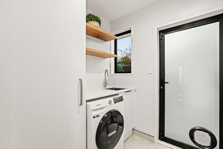 Photo of property in 3 Broadhaven Avenue, Parklands, Christchurch, 8083