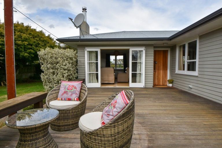 Photo of property in 22 Humphries Street, Greytown, 5712