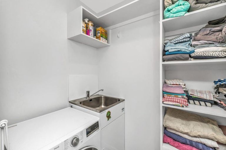 Photo of property in 17 Pahau Place, Cracroft, Christchurch, 8025