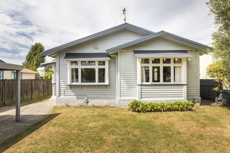 Photo of property in 81 Heretaunga Street, Palmerston North, 4414