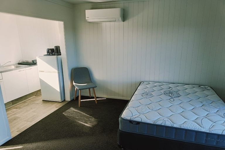 Photo of property in 1/382 Main Road North, Bay View, Napier, 4104