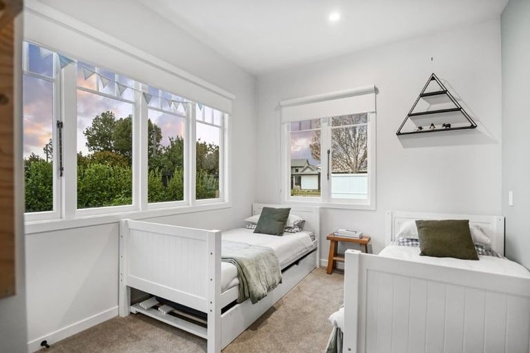 Photo of property in 5 Mary Street, Papanui, Christchurch, 8053