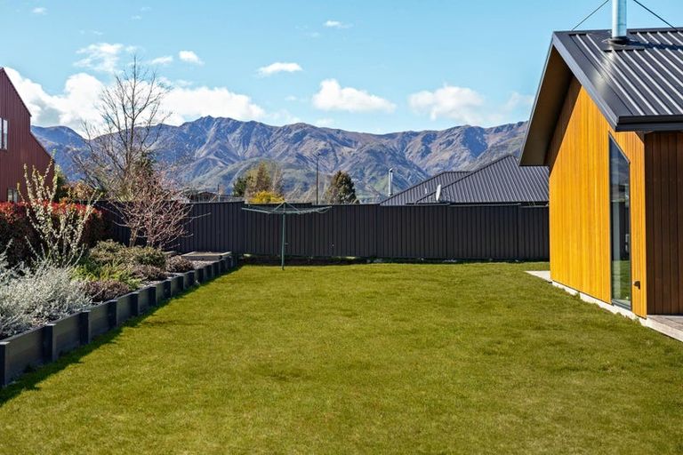 Photo of property in 49 Grandview Road, Lake Hawea, Wanaka, 9382