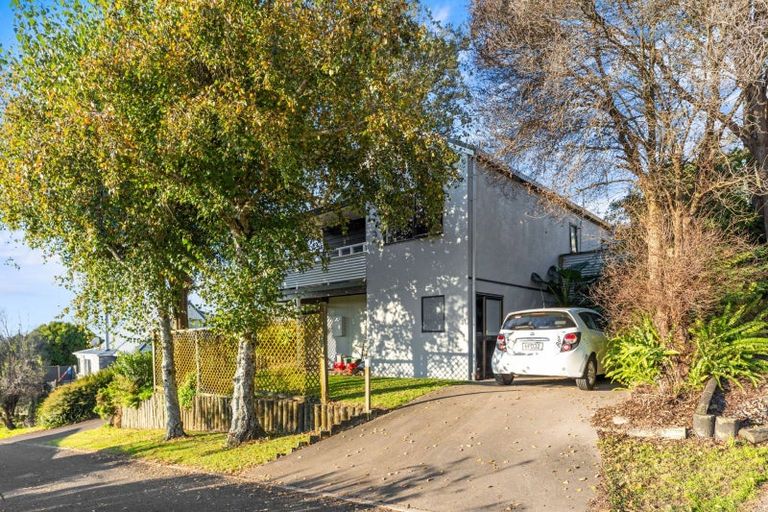 Photo of property in 124a Osprey Drive, Welcome Bay, Tauranga, 3112