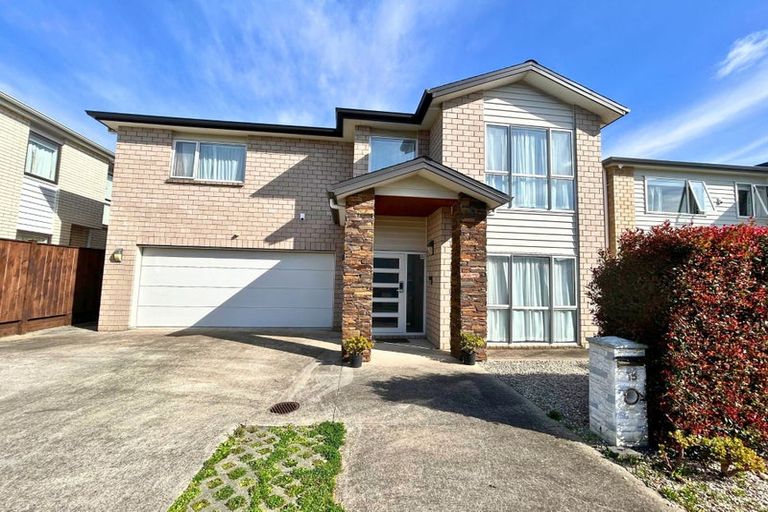 Photo of property in 15 Rohi Place, Flat Bush, Auckland, 2019