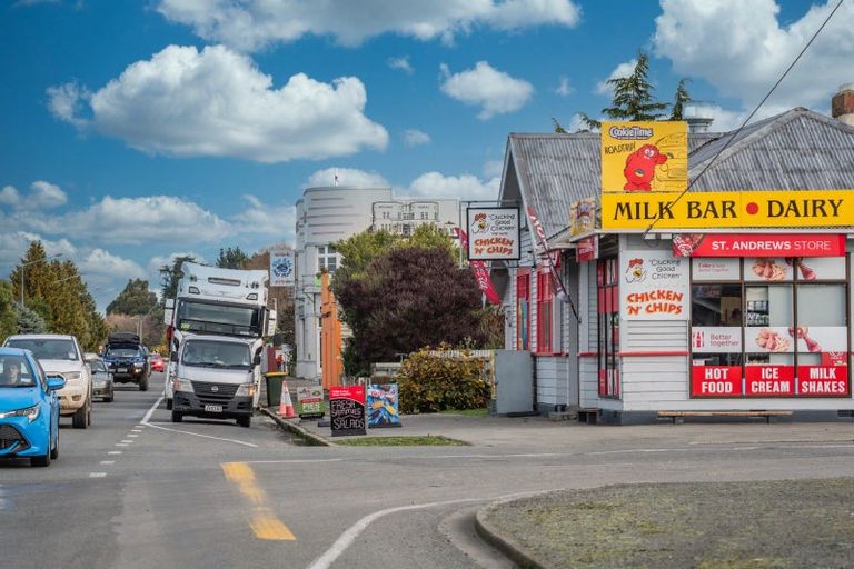 Photo of property in 32 Waimate Highway, Makikihi, Waimate, 7978