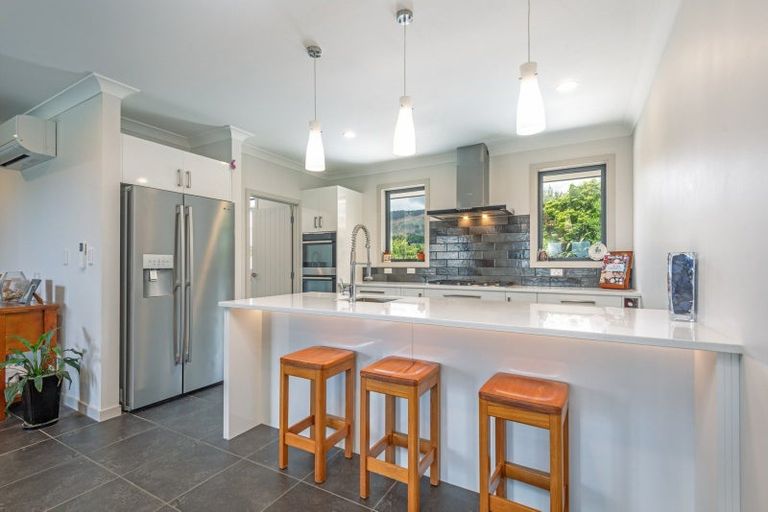 Photo of property in 78 County Heights Drive, Aokautere, 4471