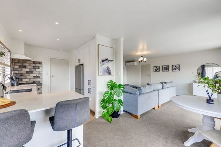 Photo of property in 24 Velma Crescent, Nawton, Hamilton, 3200