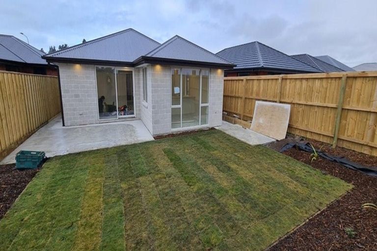 Photo of property in 20 Quinn Crescent, Woodend, 7610