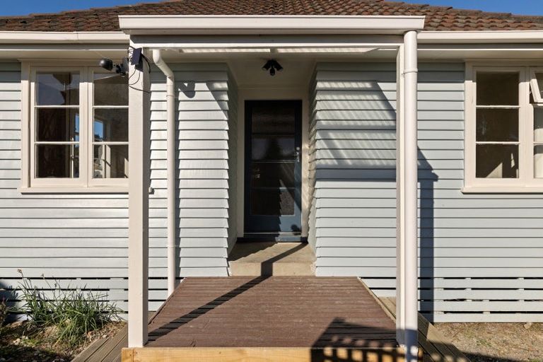 Photo of property in 4-6 Dix Crescent, Riversdale, Blenheim, 7201