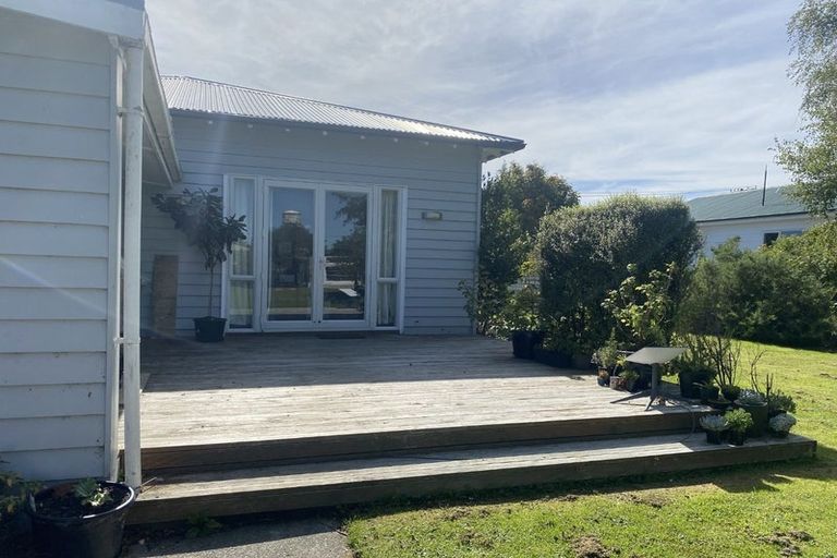Photo of property in 39 Home Street, Winton, 9720
