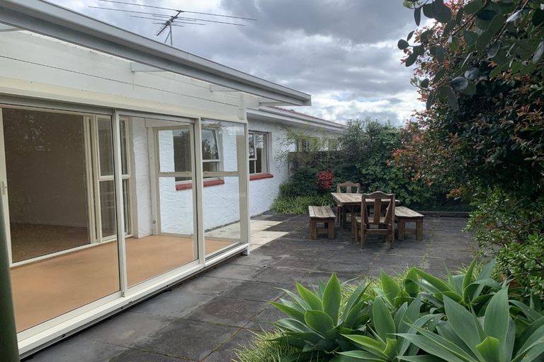 Photo of property in 4/138 Hutchinson Avenue, New Lynn, Auckland, 0600