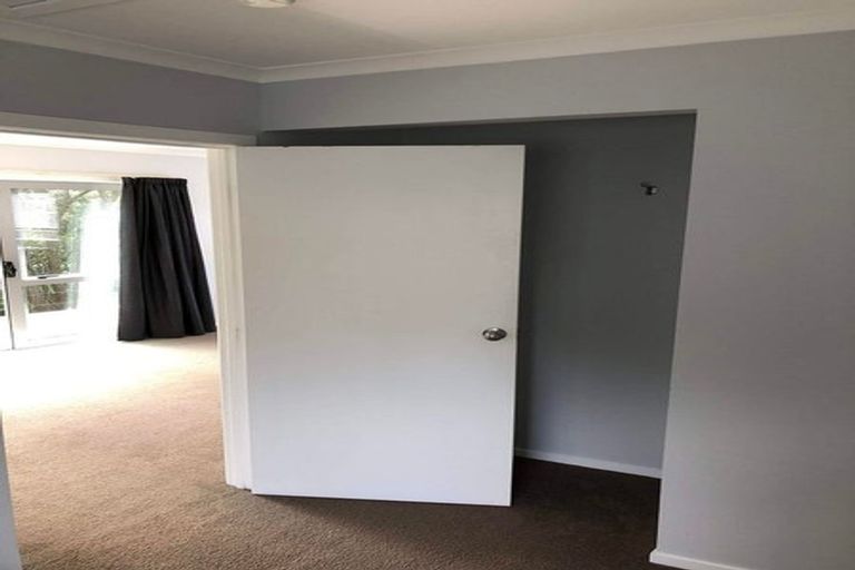 Photo of property in 3 Miro Street, New Lynn, Auckland, 0600