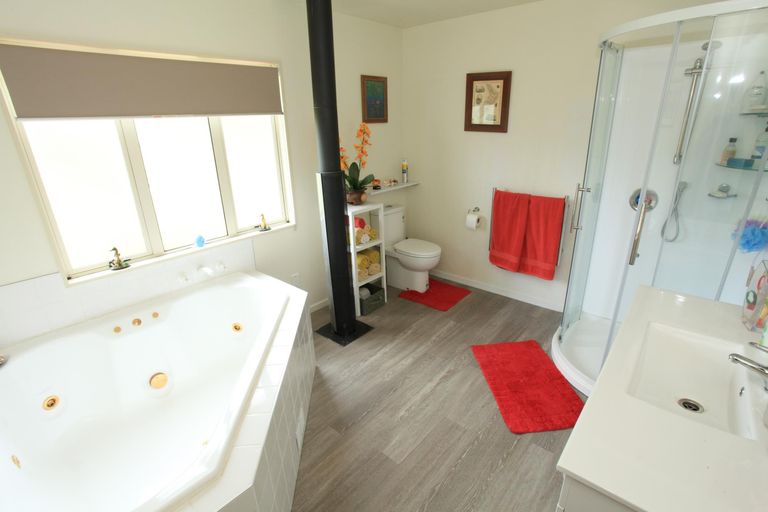 Photo of property in 56c Bush View Drive, Waitetuna, Raglan, 3295