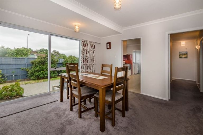 Photo of property in 76 Gray Avenue, Paraparaumu Beach, Paraparaumu, 5032