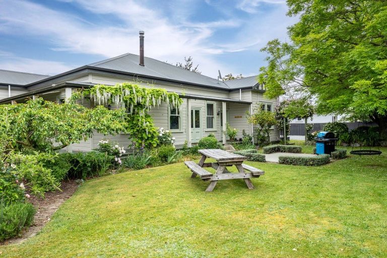 Photo of property in 13 Main Road, Pleasant Point, 7903