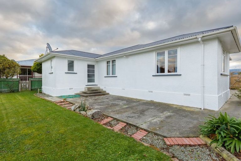 Photo of property in 11 Opie Street, Waimate, 7924