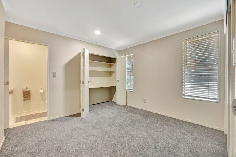 Photo of property in 31 Caversham Drive, Rototuna, Hamilton, 3210