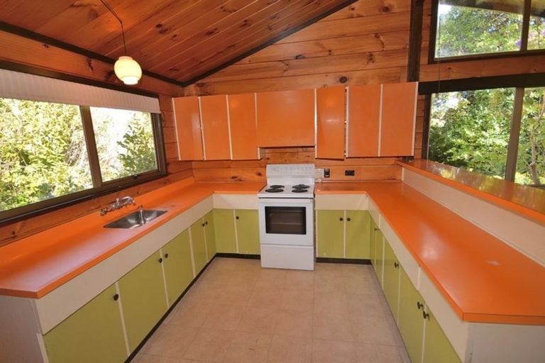 Photo of property in 8 Park Avenue, Waikanae, 5036