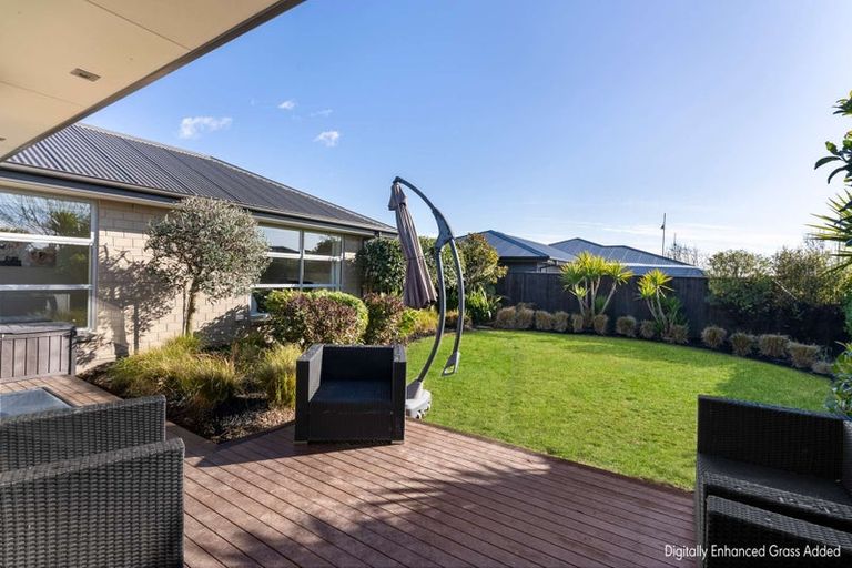 Photo of property in 7 Seaward Street, Pegasus, 7612