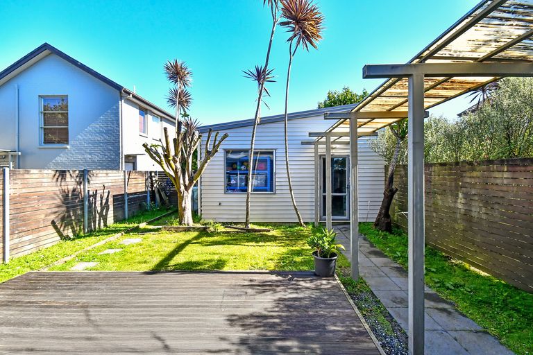 Photo of property in 4 Reins Road, Takanini, 2112