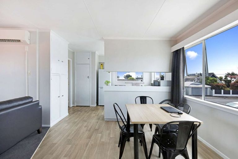 Photo of property in 355 Saint Aubyn Street, Moturoa, New Plymouth, 4310