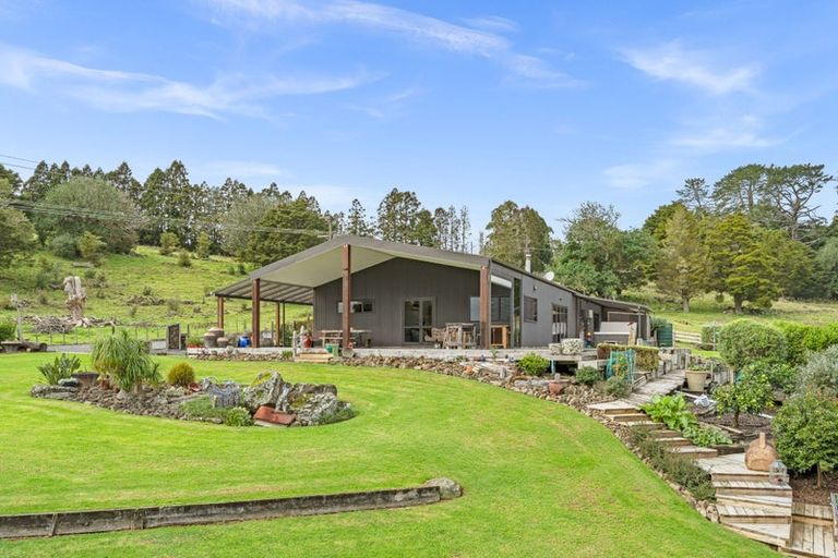 Photo of property in 2 Forest View Road, Te Kamo, Kamo, 0185