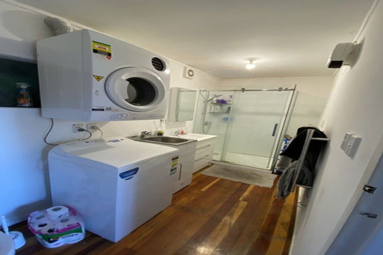 Photo of property in 140 Raroa Road, Aro Valley, Wellington, 6012