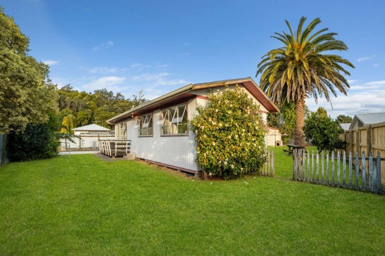 Photo of property in 29 Paraone Road, Tamarau, Gisborne, 4010