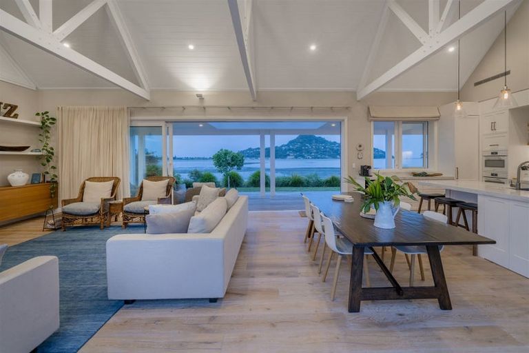 Photo of property in 14 Bay View Terrace, Tairua, 3508