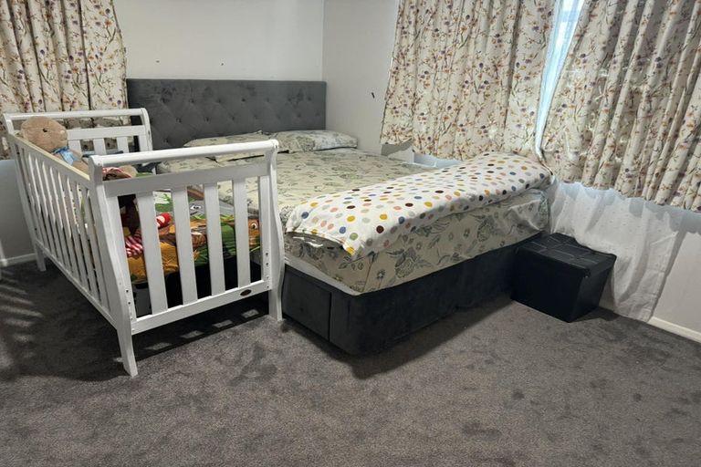 Photo of property in 19 Wilkie Crescent, Naenae, Lower Hutt, 5011