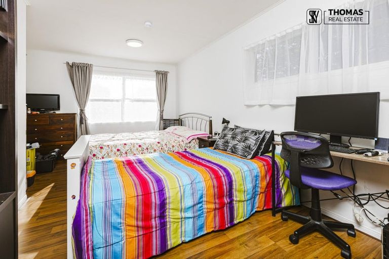 Photo of property in 19 Wilson Place, Papakura, 2110