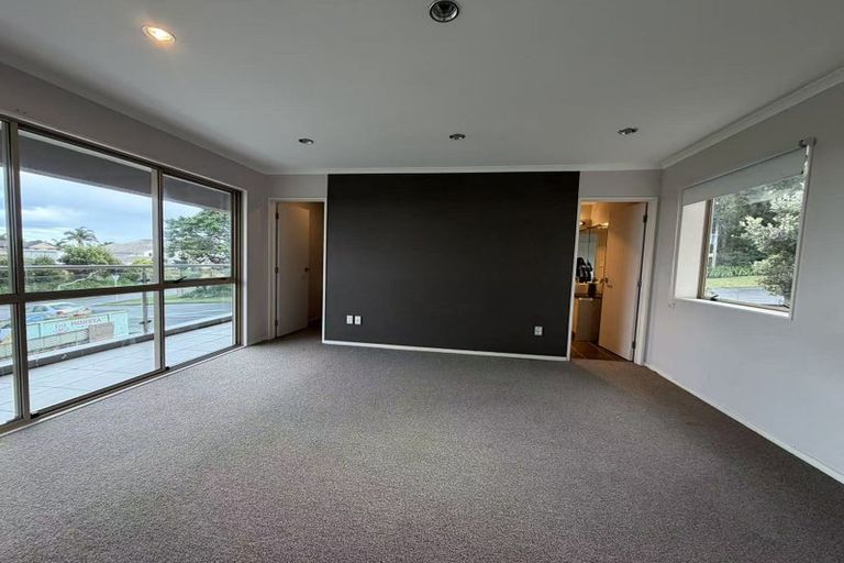 Photo of property in 119 Redoubt Road, Goodwood Heights, Auckland, 2105