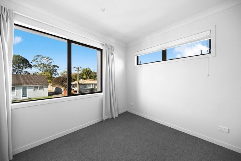 Photo of property in 1/3 Dowding Street, Melville, Hamilton, 3206
