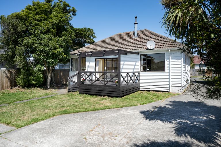 Photo of property in 49 Dunarnan Street, Avonside, Christchurch, 8061