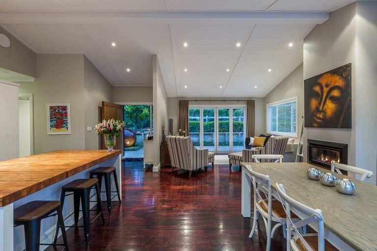 Photo of property in 373 Paremoremo Road, Paremoremo, Auckland, 0632