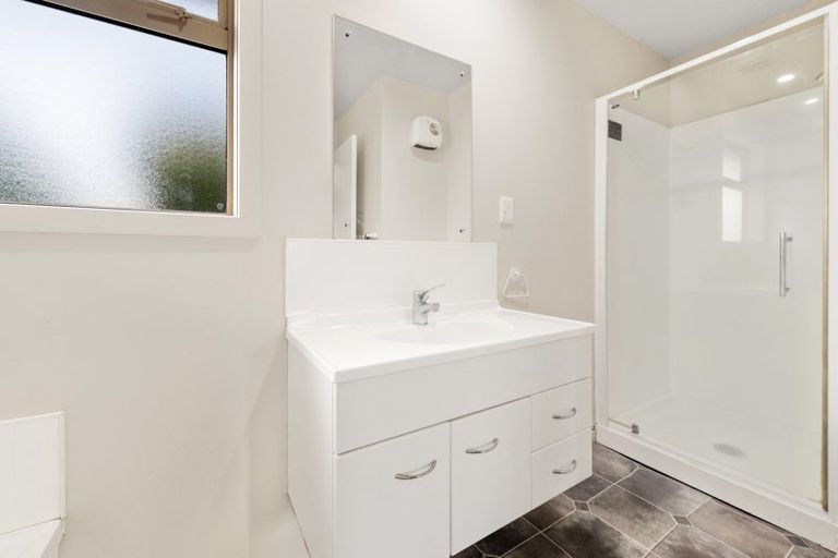 Photo of property in 13a Oxford Street, East Gore, Gore, 9710