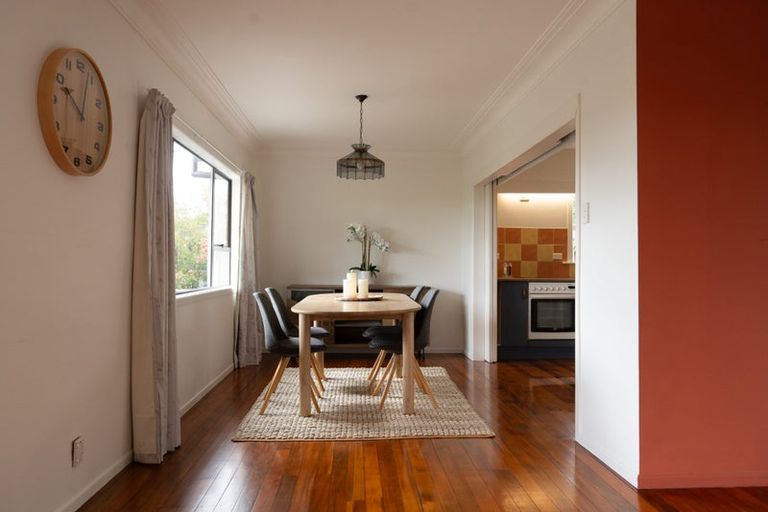 Photo of property in 137 Hinemoa Street, Birkenhead, Auckland, 0626