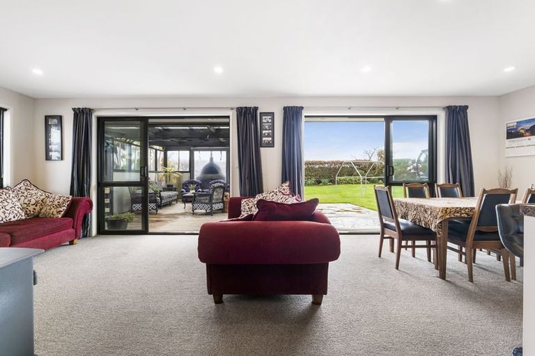 Photo of property in 170 Katene Road, Normanby, Hawera, 4675