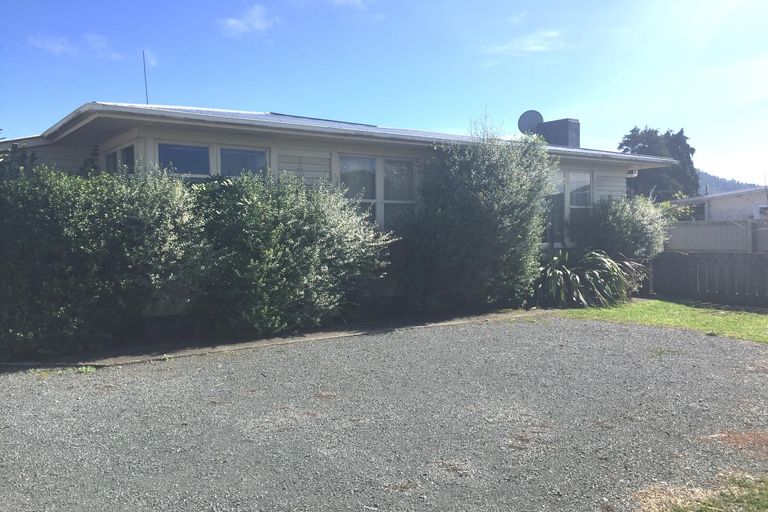 Photo of property in 128 Great South Road, Taupiri, 3721