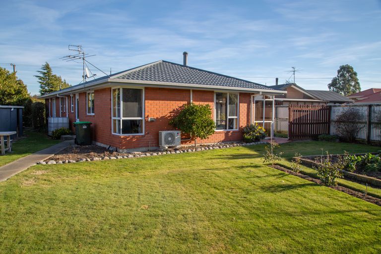 Photo of property in 290 Horndon Street, Darfield, 7510