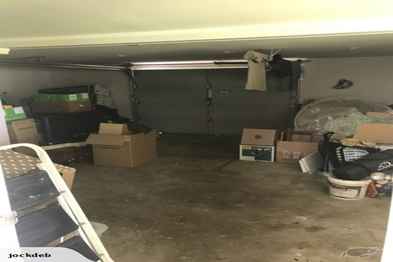 Photo of property in 45 Moffat Road, Red Beach, 0932