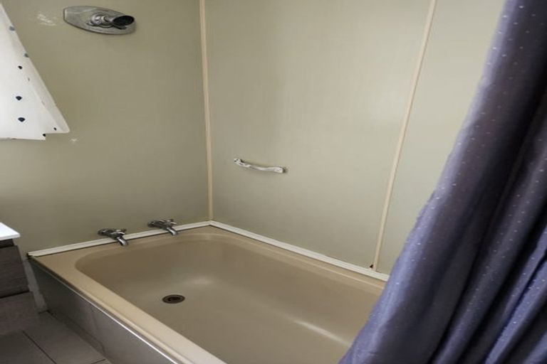 Photo of property in 54 Second Avenue, Avenues, Whangarei, 0110