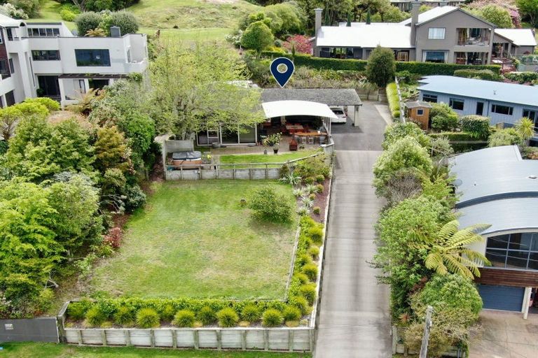 Photo of property in 52 Wakeman Road, Acacia Bay, Taupo, 3330