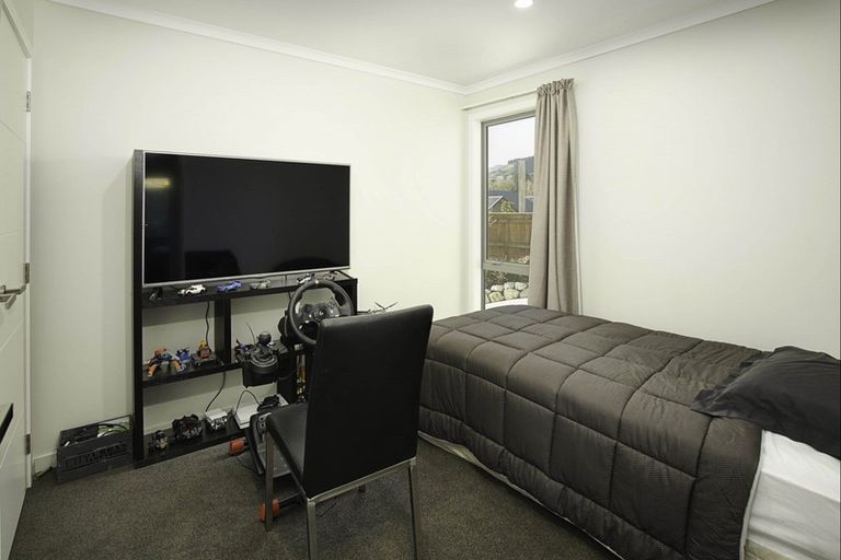 Photo of property in 16 Village Lane, Stoke, Nelson, 7011