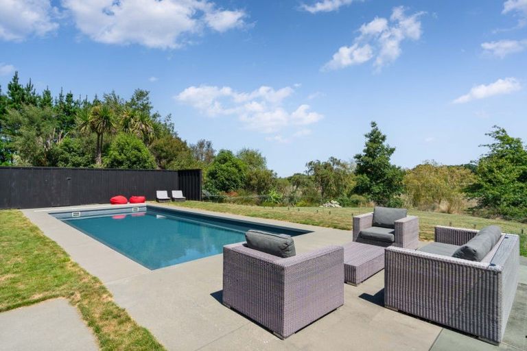 Photo of property in 147 Black Rock Road, Te Ore Ore, Masterton, 5886