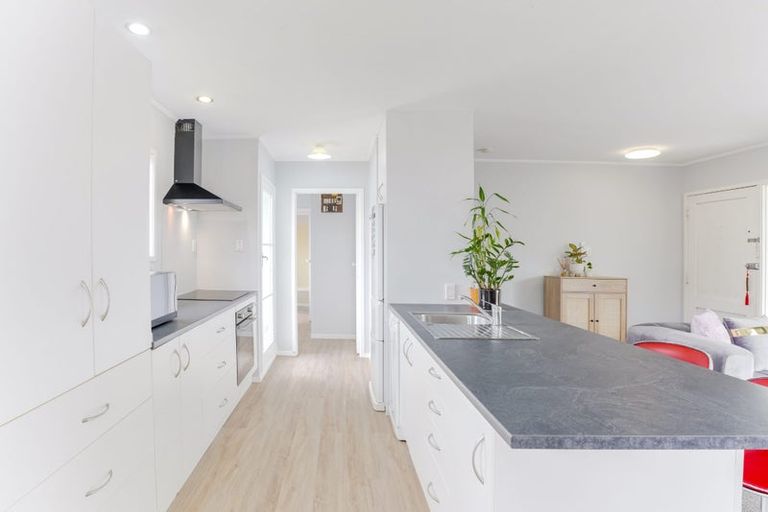 Photo of property in 1/33 Bellringer Road, Massey, Auckland, 0614