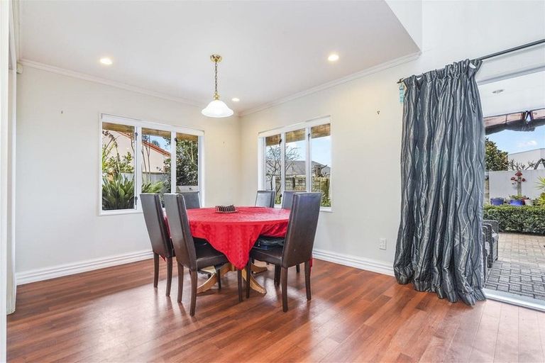 Photo of property in 51 Nielsen Gardens, Rototuna, Hamilton, 3210