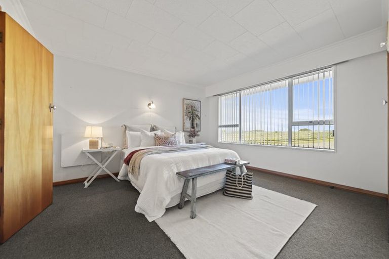 Photo of property in 218 Taipo Road, Rongotea, Palmerston North, 4476