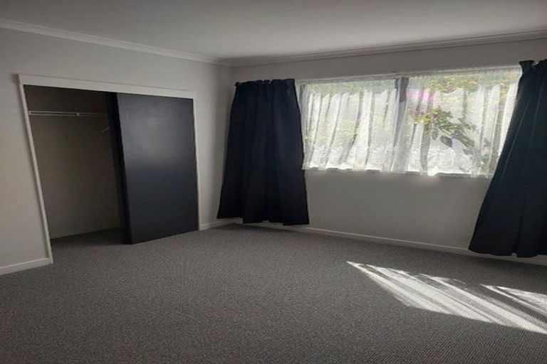 Photo of property in 30a Paremata Crescent, Paremata, Porirua, 5024